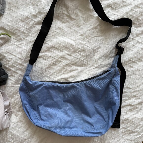 BAGGU Medium Nylon Crescent Bag in Cornflower Blue - RARE - Picture 11 of 11